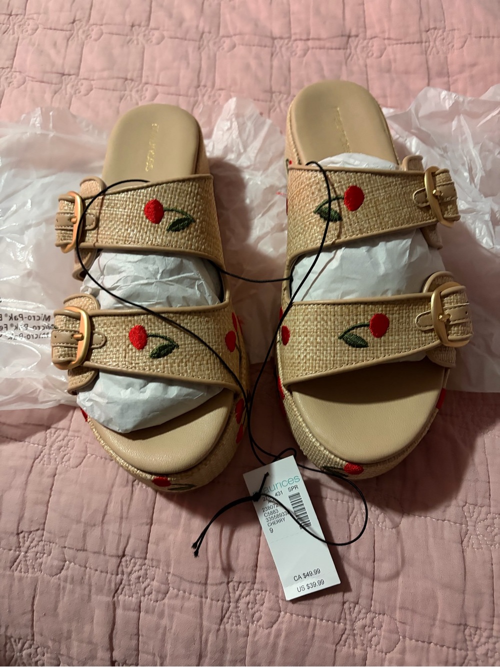 Maurice’s women’s cherry print sandals size 9